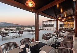 Hotel Redolence Aravali Tree Udaipur