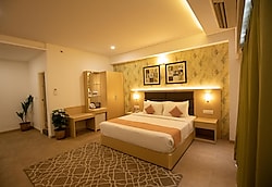 Hotel Shourya Residency Udaipur
