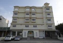 Hotel Bhanwar Niwas Udaipur