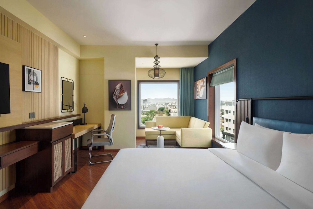 Hotel Ramada Encore By Wyndham Udaipur