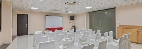 Hotel Platinum Royal Excellency Udaipur
