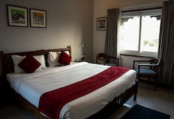Hotel Dheergarh Palace Udaipur