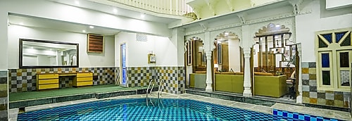 Hotel Royal Rafahiya Rooftop Udaipur