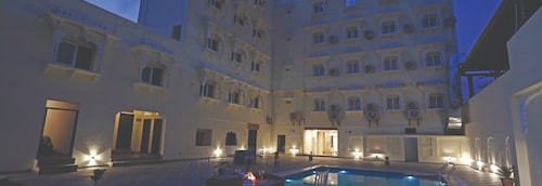 Hotel Bhanwar Niwas Udaipur