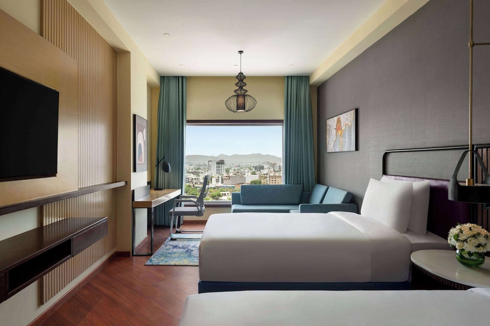 Hotel Ramada Encore By Wyndham Udaipur
