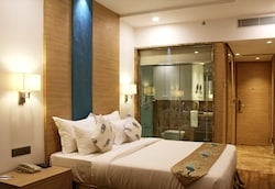 SKK Blue Hotel And Spa Udaipur