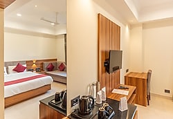 Hotel Raghunandan Palace Udaipur