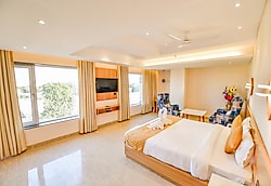Hotel Palash Regency Udaipur