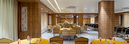 Hotel Redolence Aravali Tree Udaipur