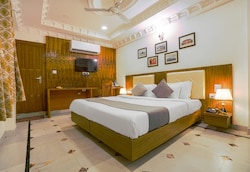 Hotel Royal Rafahiya Rooftop Udaipur