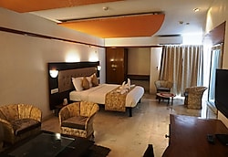 Hotel Paras Mahal Udaipur