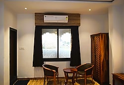 Hotel Mewar Mahal Udaipur